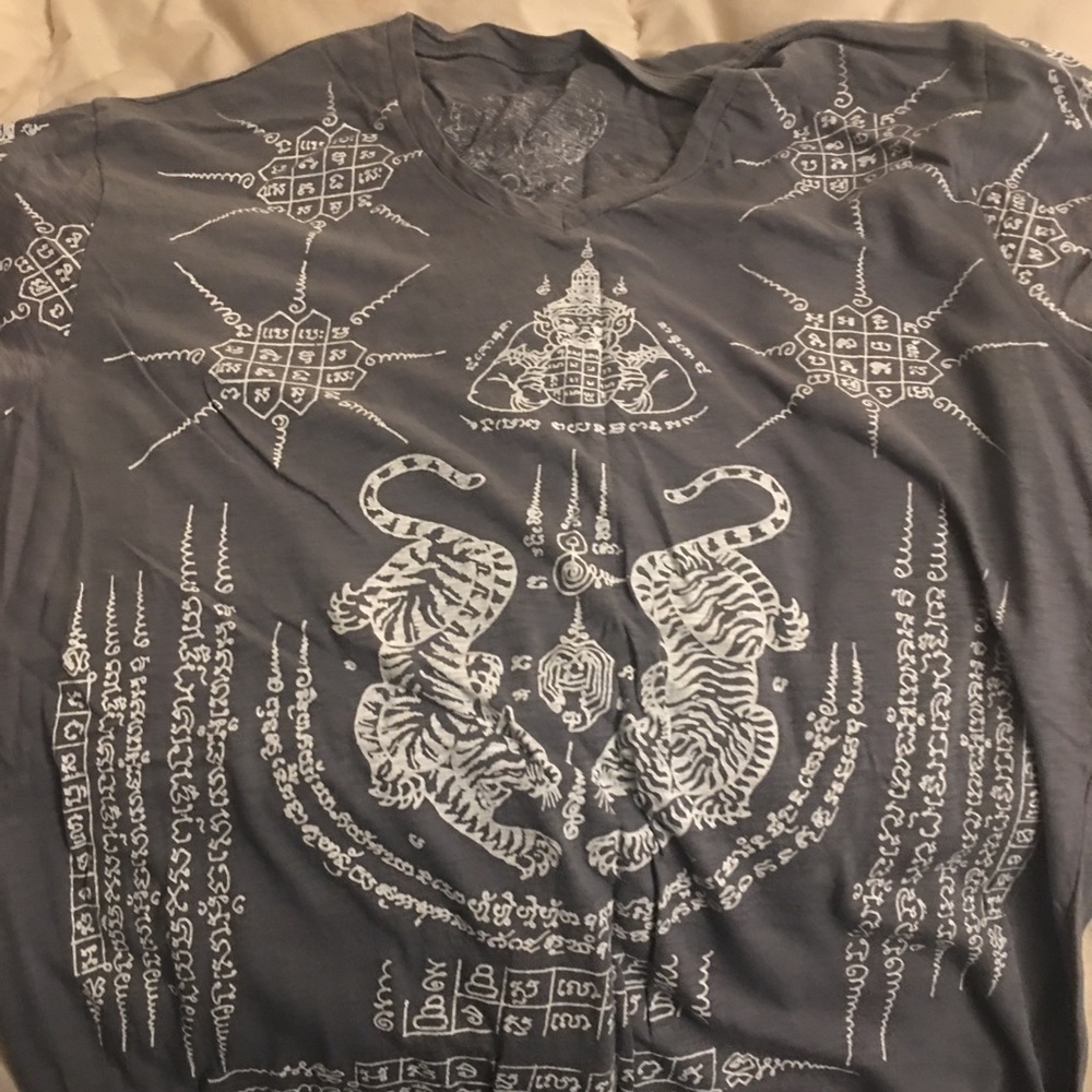 Asian theme tee